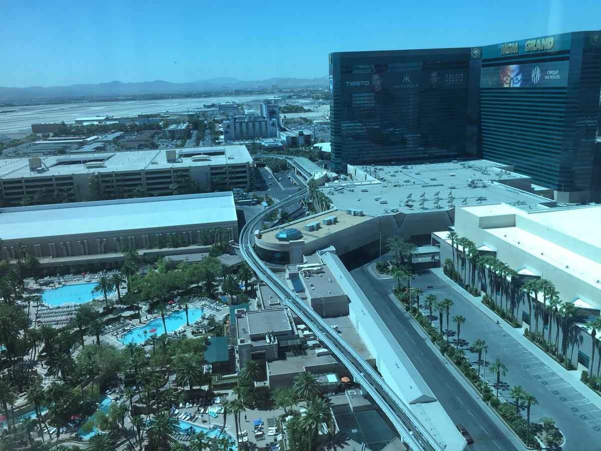 True 1Br Balcony Suite With Strip View At Mgm Signature Las Vegas Buitenkant foto