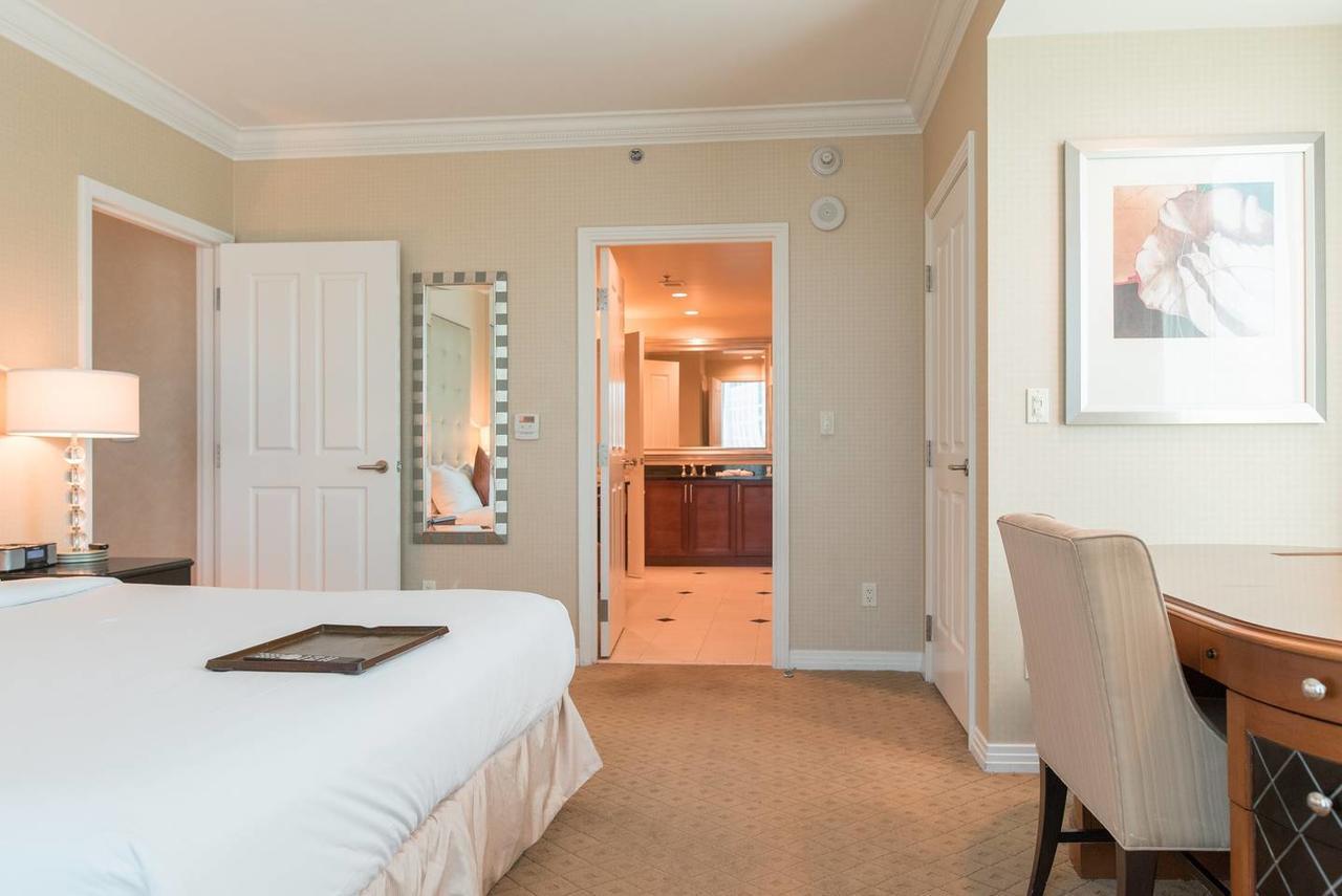 True 1Br Balcony Suite With Strip View At Mgm Signature Las Vegas Buitenkant foto